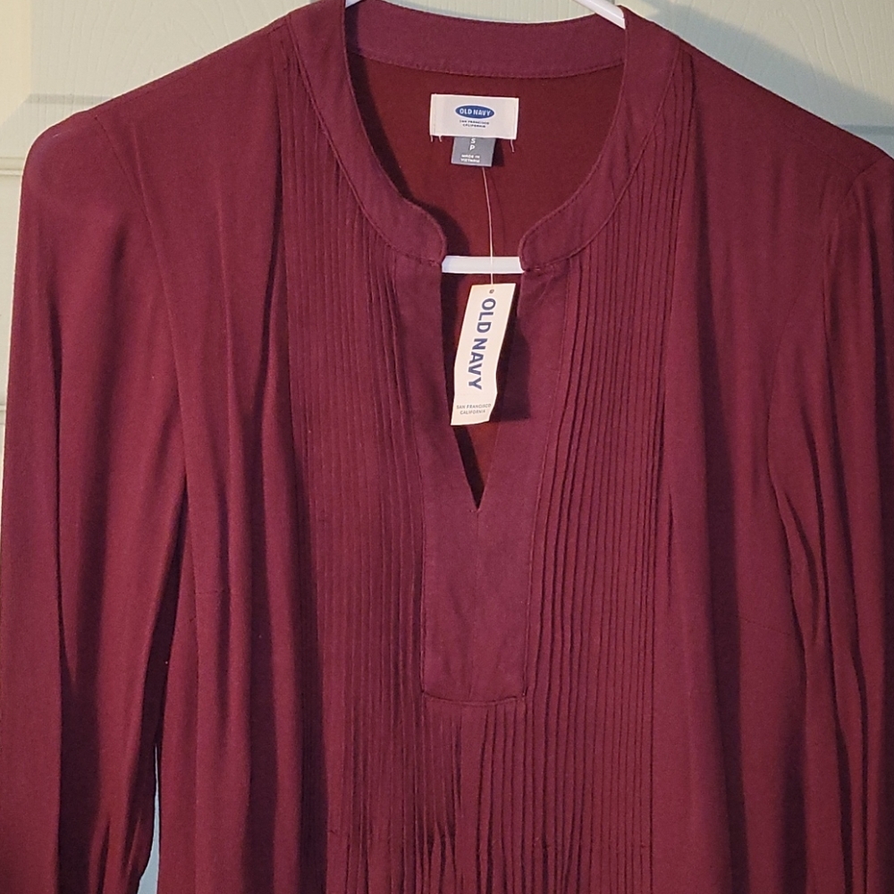 Old Navy Women's Long Sleeve knee high Dress SizeS - Picture 2 of 4